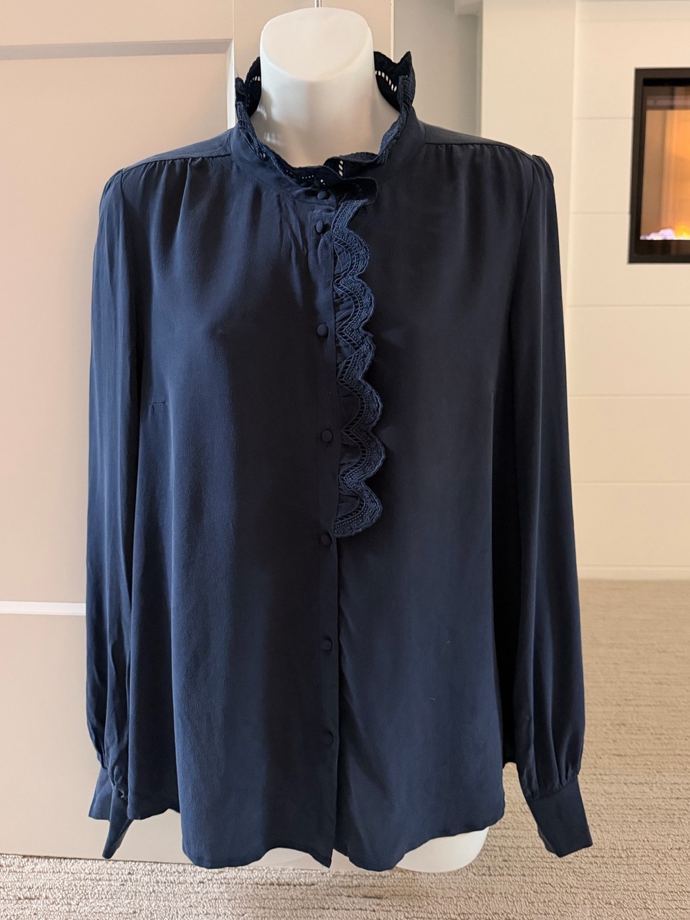 SEZANE Best-Selling Navy Lace Pop Collar Elegant Top M NWT $160!!